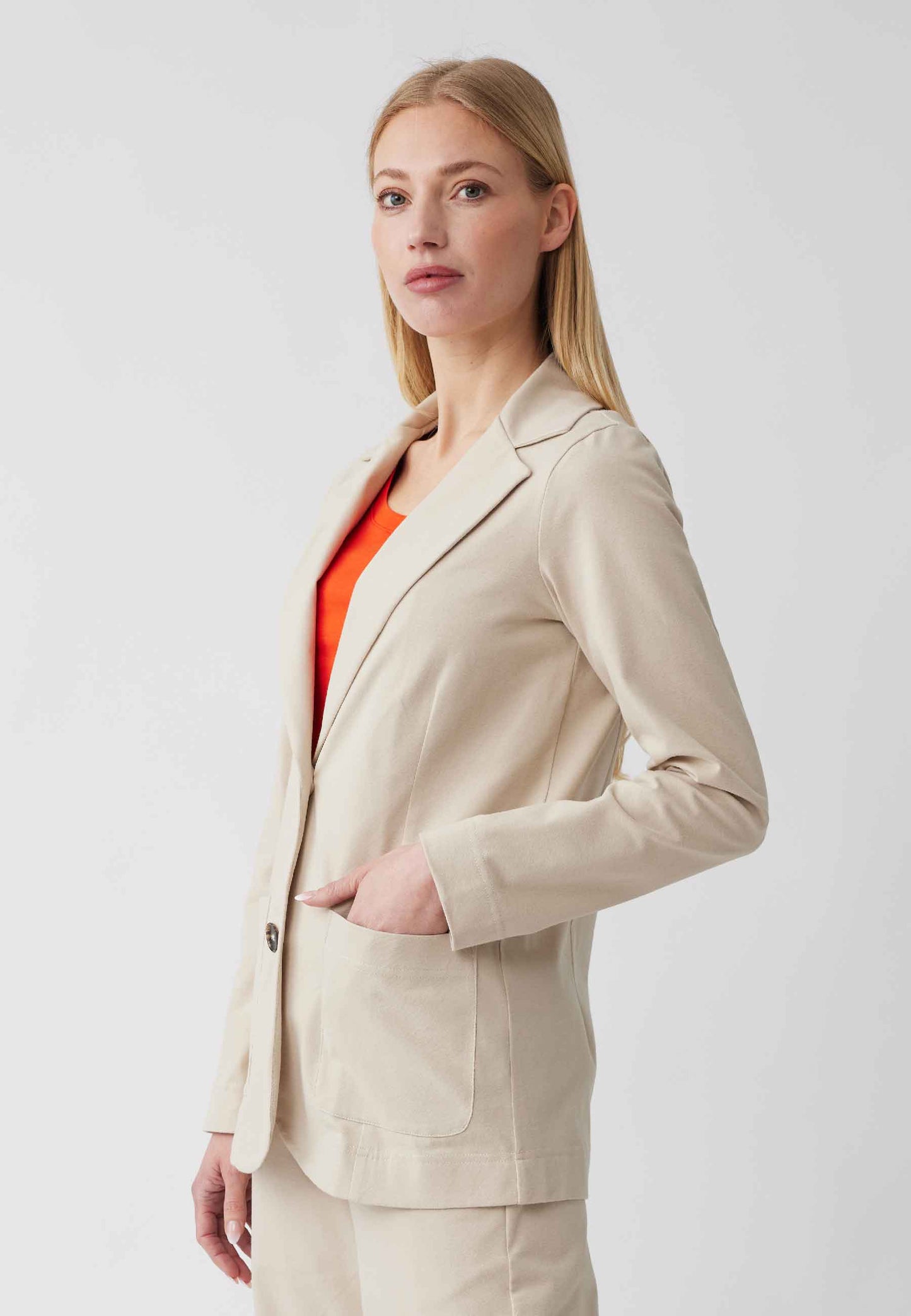 Blazer, Modell Susana